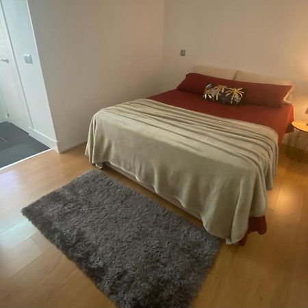 Hotel De Frente A 4 Torres, Habitacion Con Bano Madrid Exterior foto