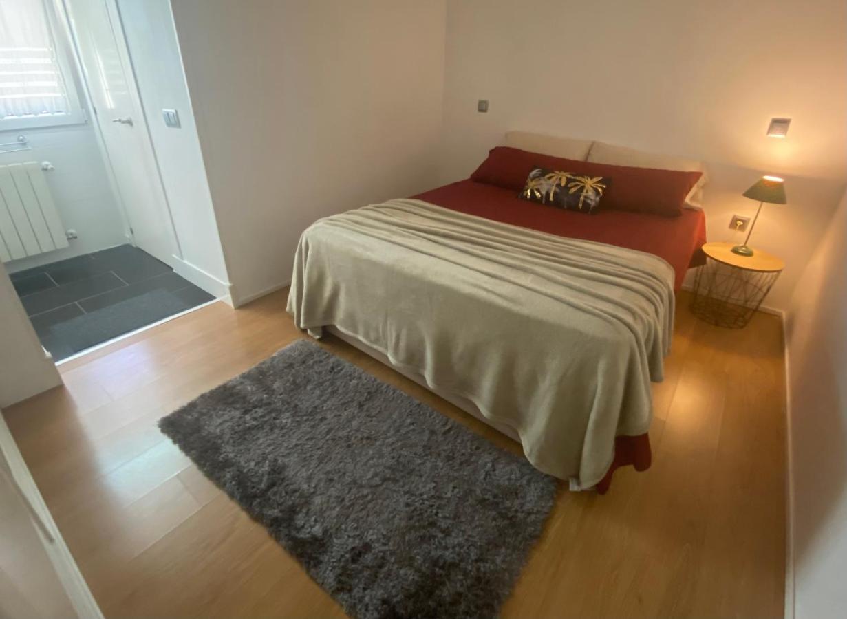 Hotel De Frente A 4 Torres, Habitacion Con Bano Madrid Exterior foto